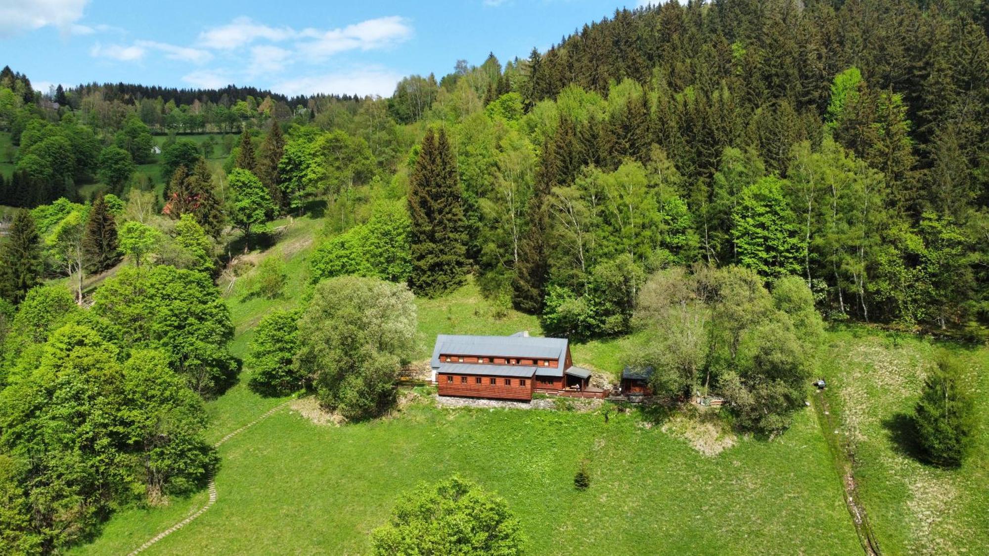 Roubenka U 2 Pratel Villa Pec pod Snezkou Exteriör bild